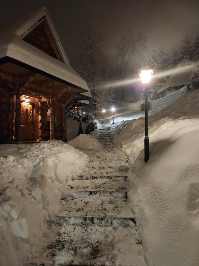 Goralska Chatka 2 Highland Cottage - Split Ac, Jacuzzi, Sauna, Private Parking, Mountains View, Garden, Zakopane Exterior photo